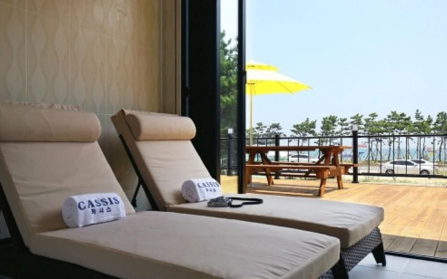 Pohang Cassis Pool Villa
