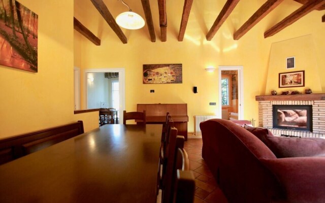 Triestevillas 3min to Beach, Sauna +jacuzzi +bbq