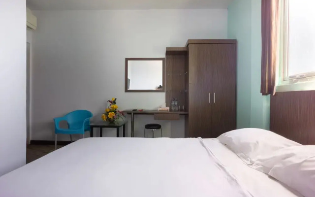 Hotel O Makassar near Losari Beach formerly Ocean View Hotel