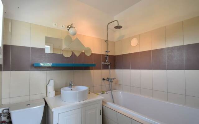 Beautiful Villa With Private Swimming Pool in Beaufort