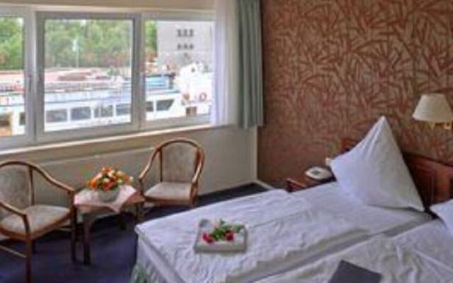 Hafenhotel PommernYacht