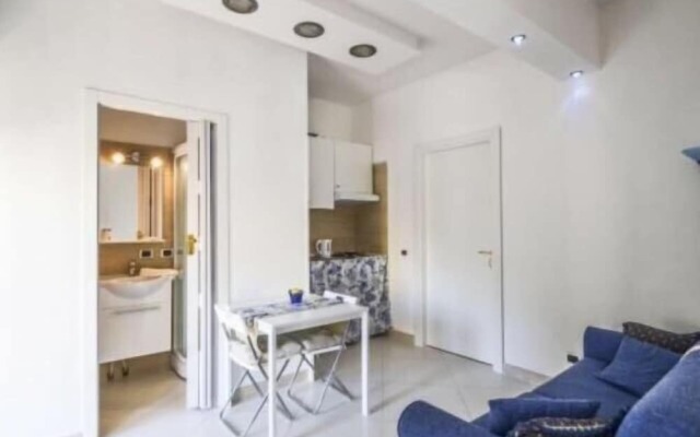 Central House Monica