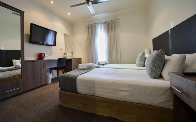 Norfolk Hotel