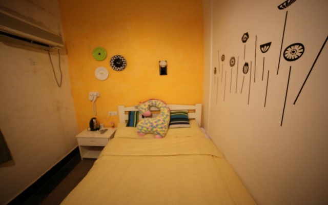 Yangshuo South Holiday Inn – Hotel Rooms – Guilin