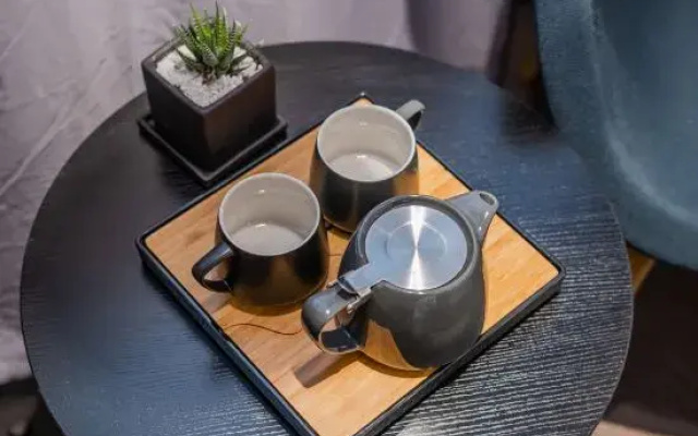 Homeinn Selected  (Shanghai Bund Xintiandi Huaihai Road)