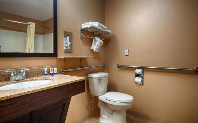 Best Western Plus University Inn & Suites