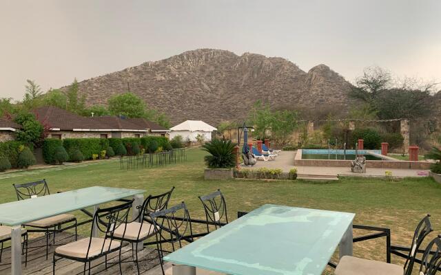 Grassfield Valley Resort