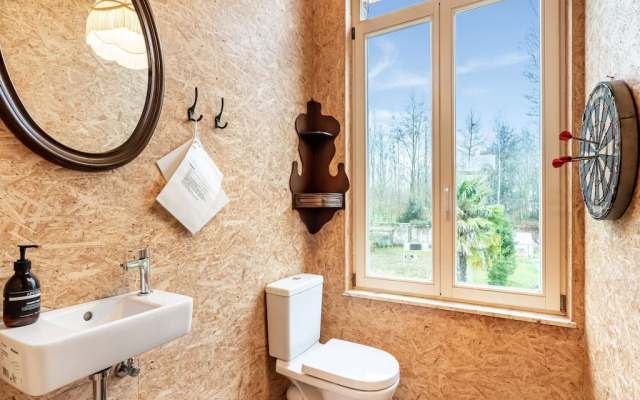 Luxury Holiday Home in Vloesberg With Sauna and hot tub