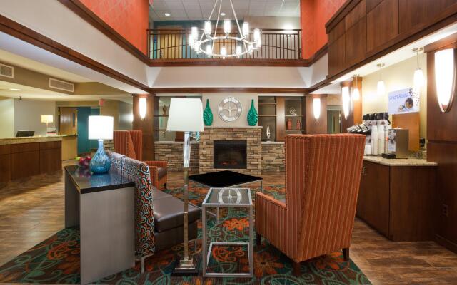 Holiday Inn Express Hotel & Suites St. Cloud, an IHG Hotel