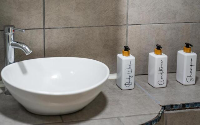 Lovegrove Contractor Stay With Free Wi-fi in Slough