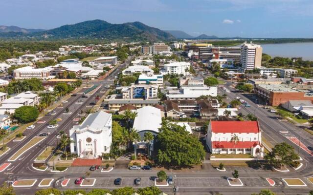 Heritage Cairns