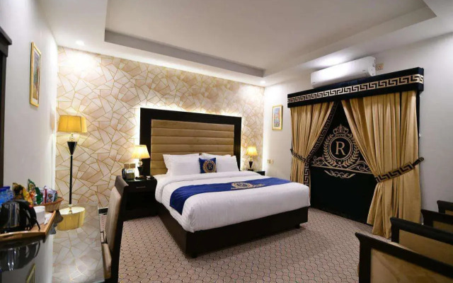 Royal Regency Hotel