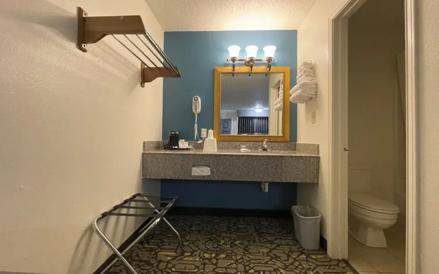 Countryside Inn