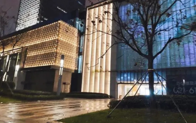 Yixuan light luxury hotel (Shanghai Bund store)