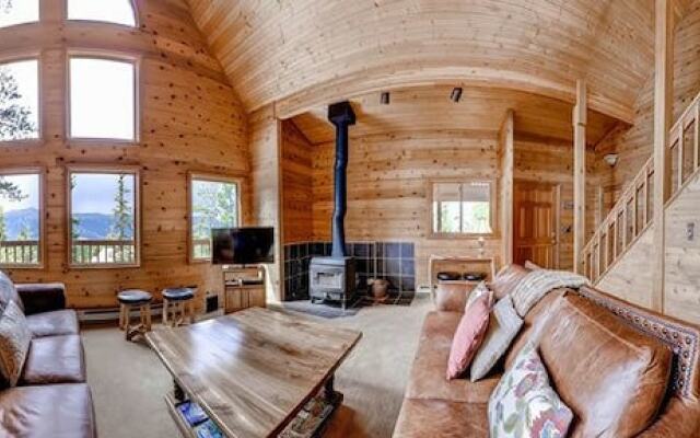 De Neige 5 Bedroom Home