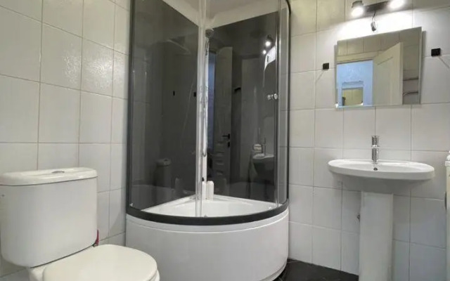 Апартаменты на переулке 8 Марта 2