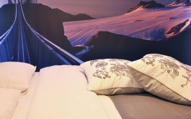 Chalet Edelweiss Stunning Glacier View