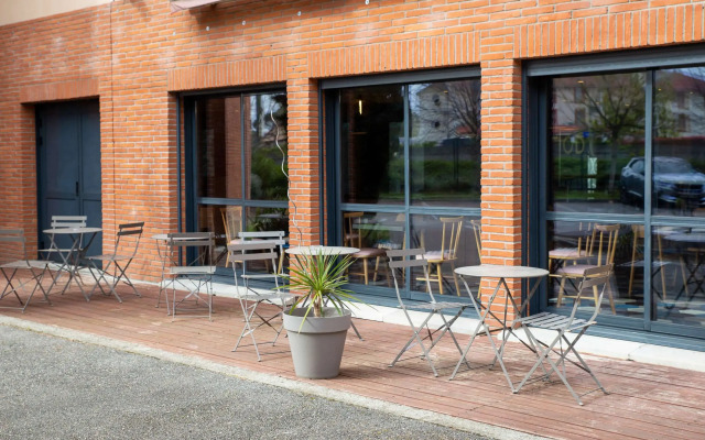 Clarion Aparthotel Toulouse Blagnac Airport