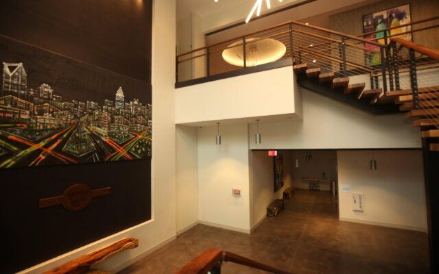 Holiday Inn Express & Suites Charlotte - South End by IHG