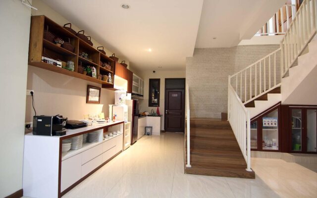 Jayagiri Guesthouse By Belgareti