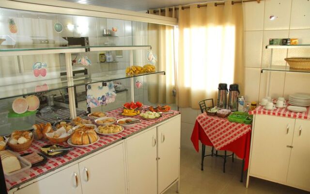 Strato Express Residence