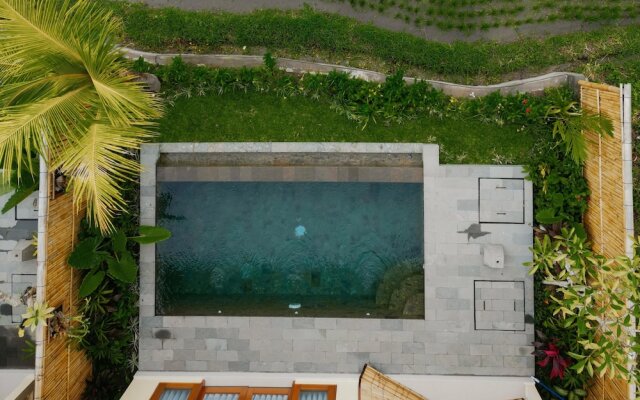 Uma Rimbun Pool Villa by Uniquecations