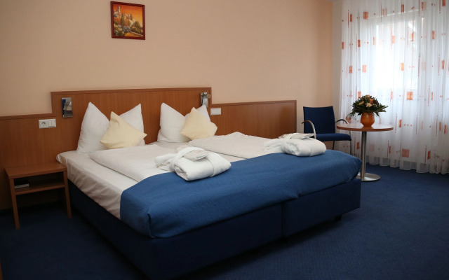 Hotel & Restaurant Goldener Pflug