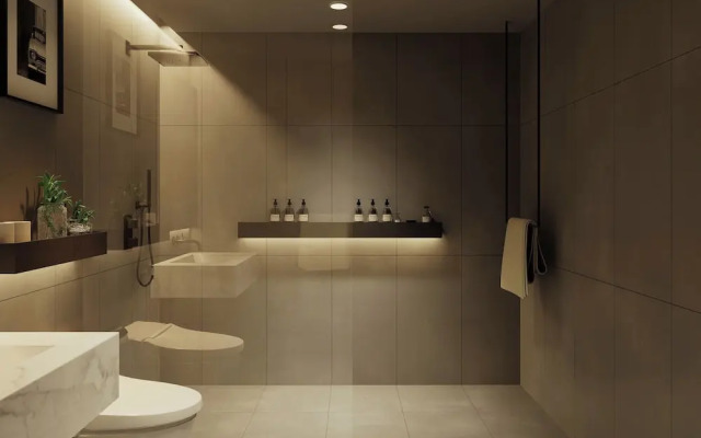 Metrolux City Contemporary Hotel