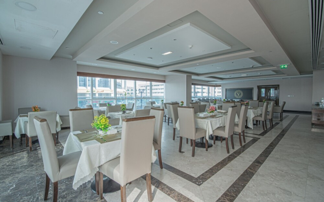 Vista Hotel Apartments Deluxe