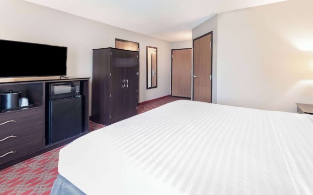 Best Western Plus Minneapolis Northwest