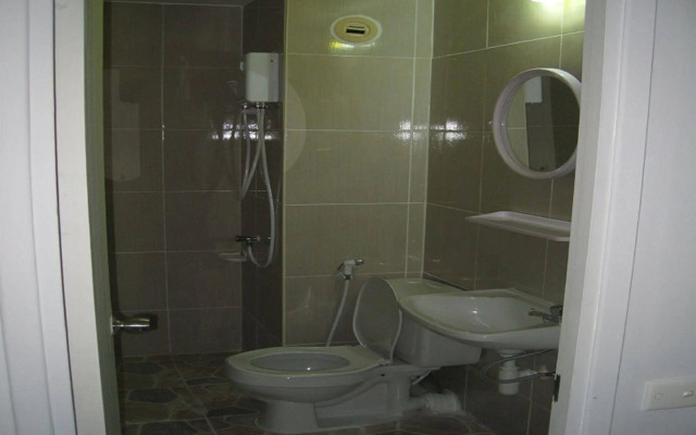 IMPACT Don Mueang Bangkok Guest House