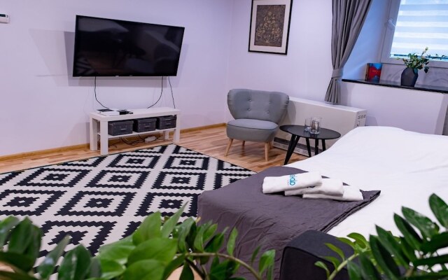 Apartment No. 2a at Main Square by AS