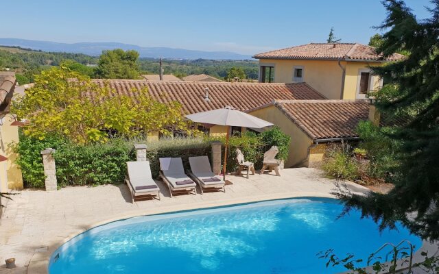 Luxury villa in Preixan with a view of Carcassonne