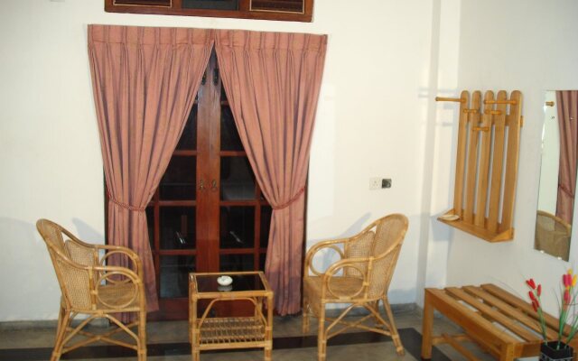 Sanras Hotel & Restaurant