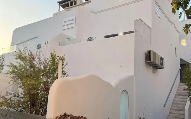 The Muse Of Santorini - Jacuzzi Suites