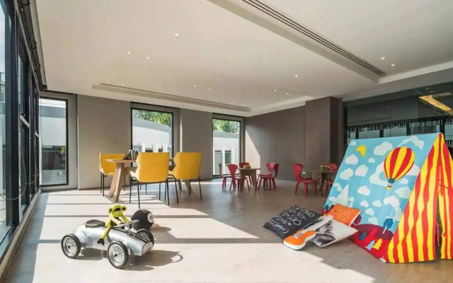 2 Bed Room Beautiful Location - Central Pattaya