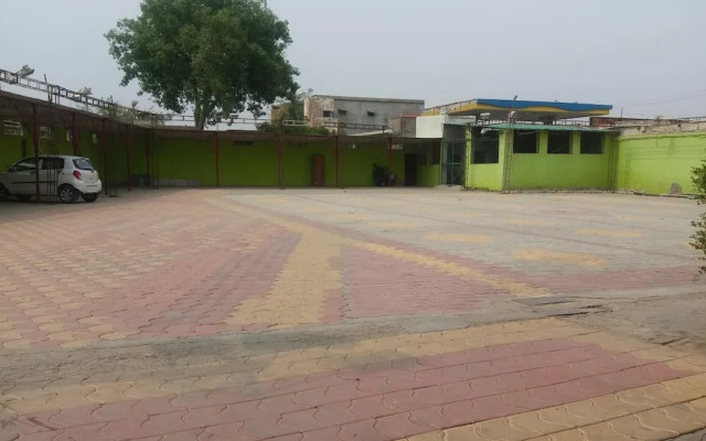 Hotel Gokul inn