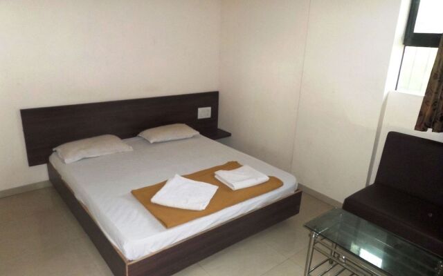 Hotel Cosmo Lodging