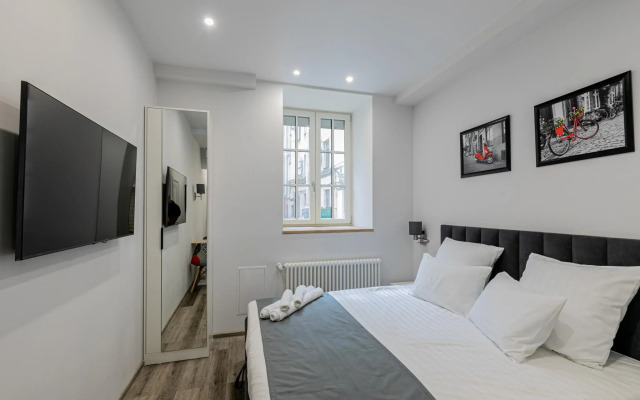 Апартаменты на улице Рубинштейна 14