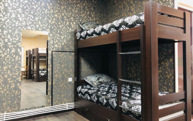 M&G Hostel and Tours