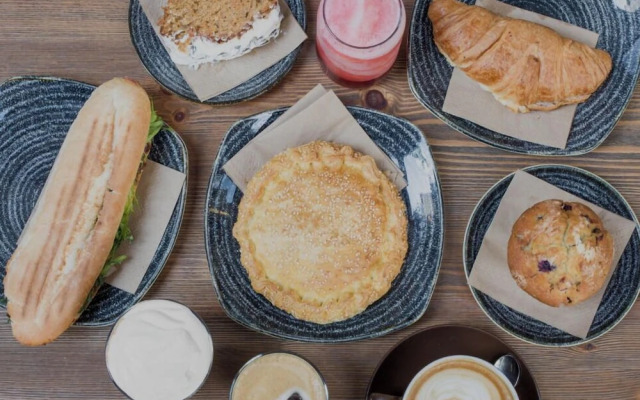 Central Stays by REMOTLYS.com