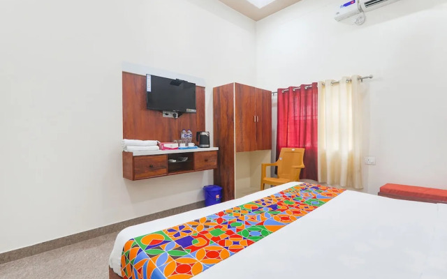 Fabhotel Shree Venkatesh Nileyam