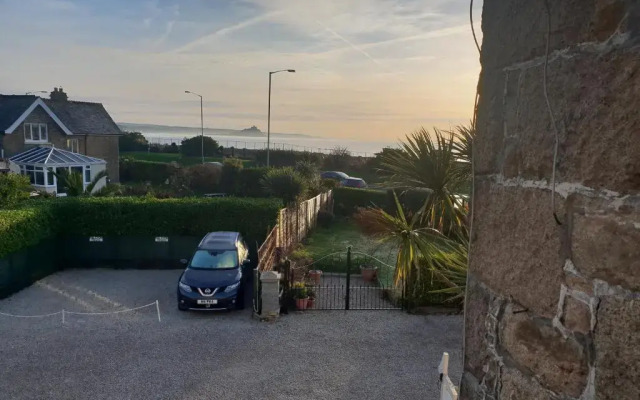 Bay Lodge