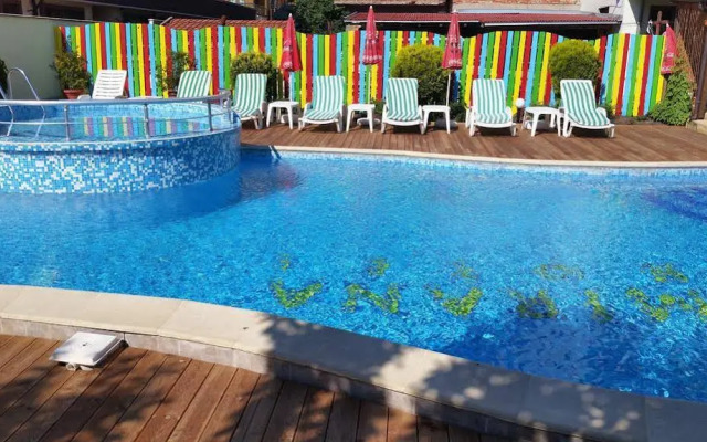 Mirana Family Hotel