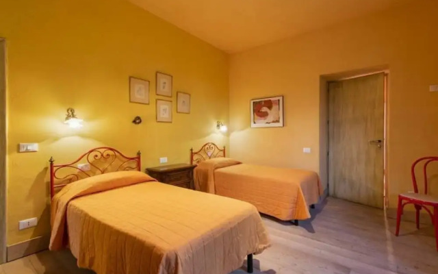 Villa Popiglio Comfortable Holiday Residence