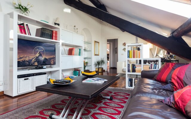 Penthouse Via Caradosso