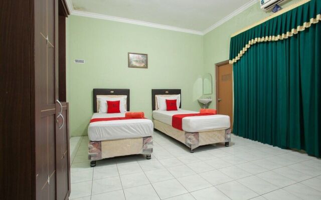 RedDoorz Syariah @ Janti Malang