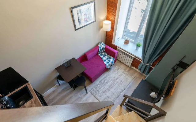 Метры в центре на улице Жуковского 7-9