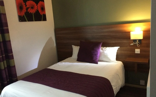 South Milford Hotel