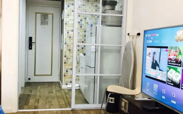 E-Home Self-Service Apartment